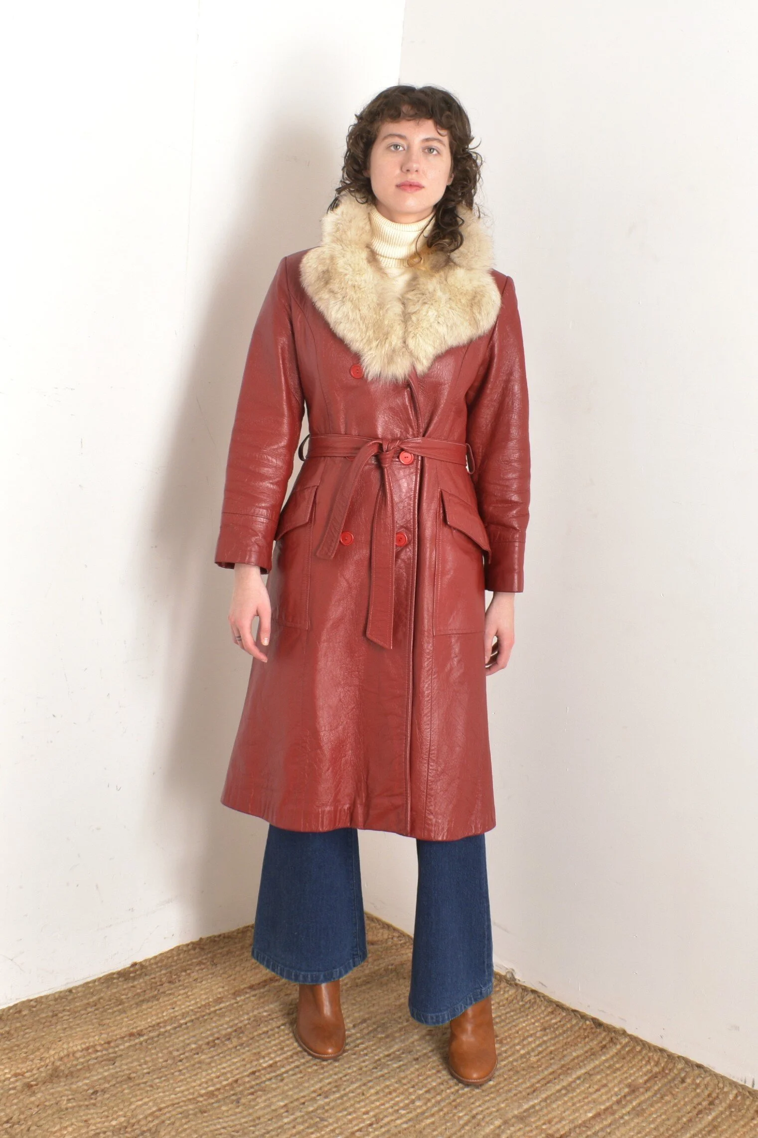 1970s Crimson Leather Trench with Fur Collar-S/M — La